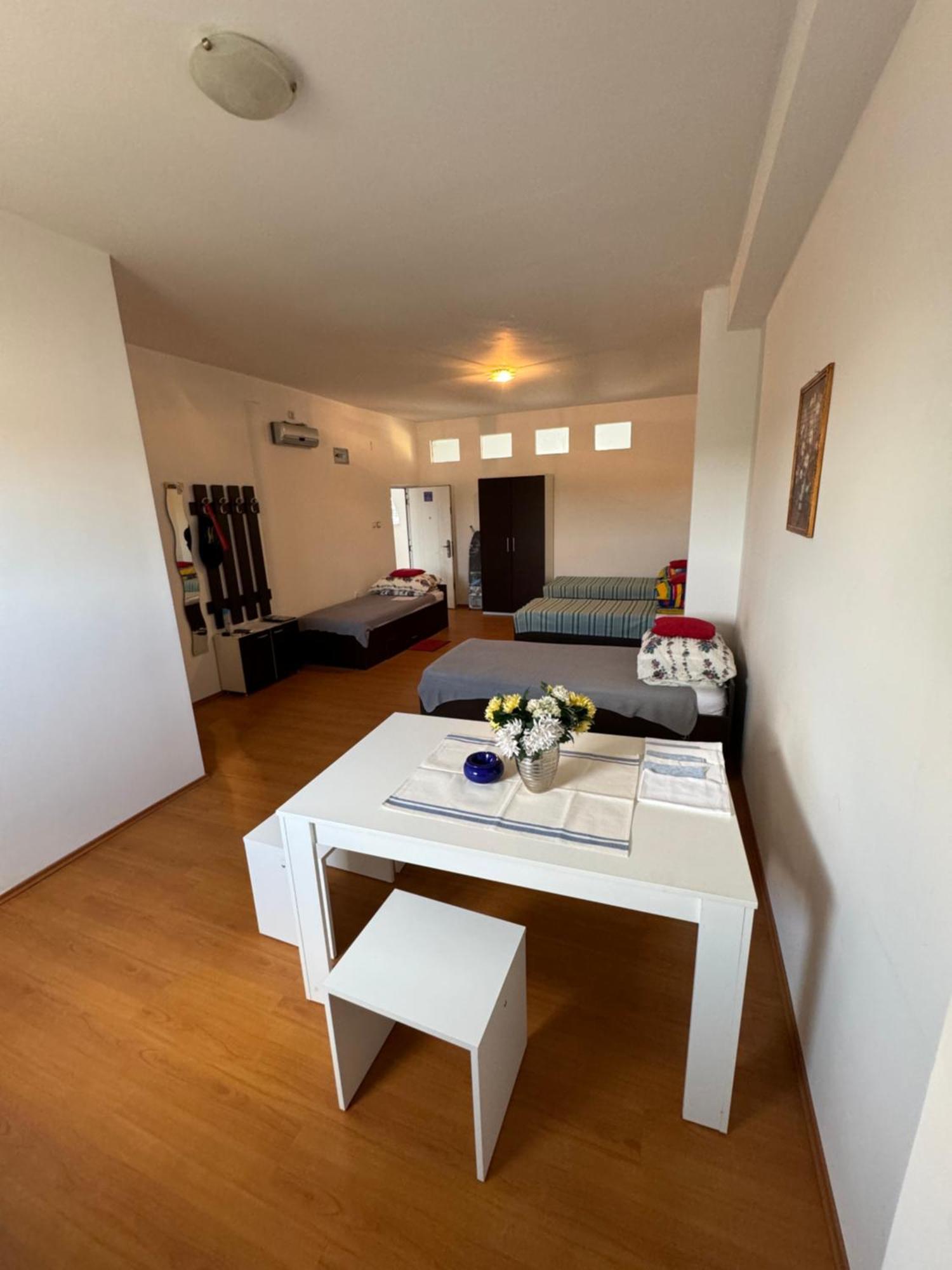 Ana & Patrik #2 Apartment Kladovo Luaran gambar